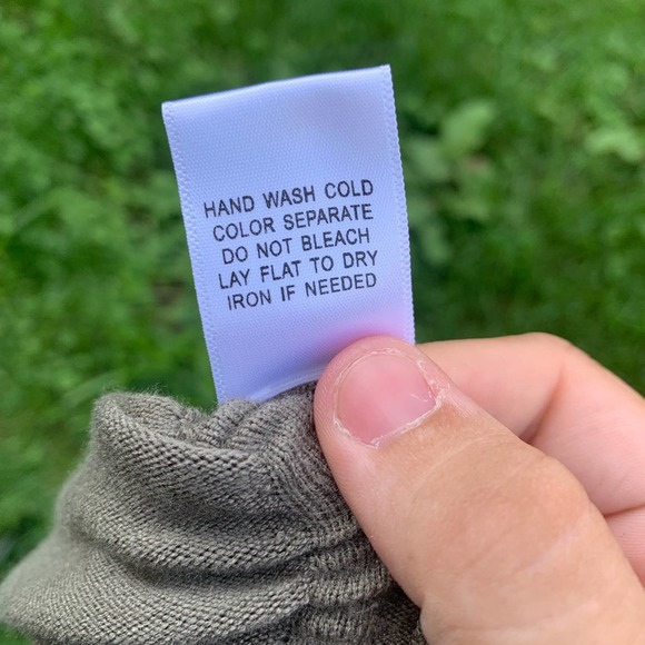 Olive Green sweater material with side tie detail - Picture 14 of 15